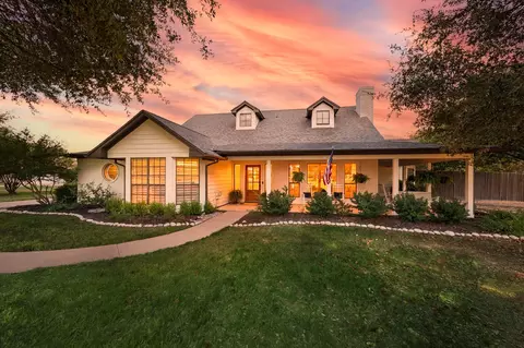 2405 N Carroll Ave, Southlake, TX 76092