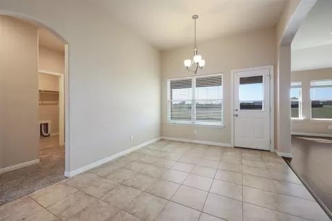 Entry Way - 8818 Abner Rd, Terrell, TX 75161 photo 5 of 7
