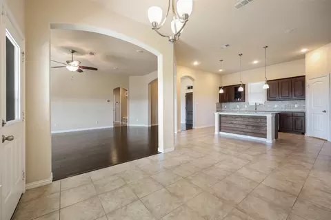 Entry Way - 8818 Abner Rd, Terrell, TX 75161 photo 3 of 7