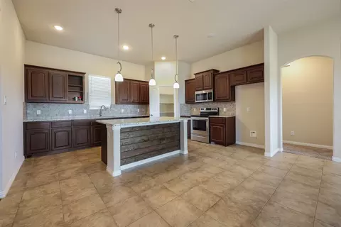 Kitchen - 8818 Abner Rd, Terrell, TX 75161 photo 2 of 3
