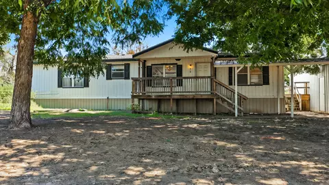 219 Quail Run, Azle, TX 76020