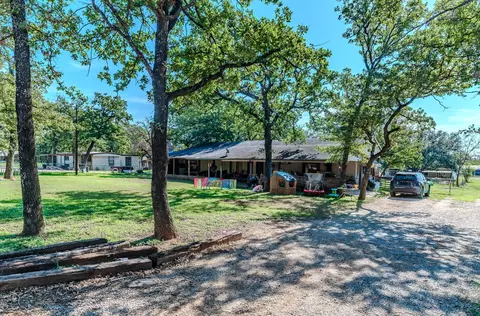 2508 Aspen Ln, Burleson, TX 76028