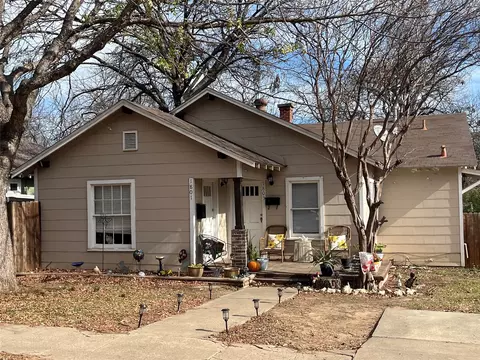 1801 Belle Pl, Fort Worth, TX 76107