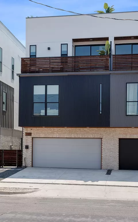 167 S Prairie Ave, Dallas, TX 75226