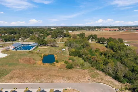 tbd Vitava Dr, West, TX 76691 photo 6
