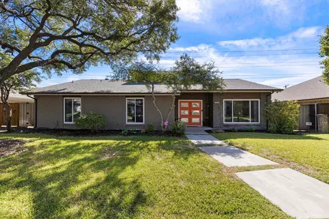 6822 Saint Anne St, Dallas, TX 75248