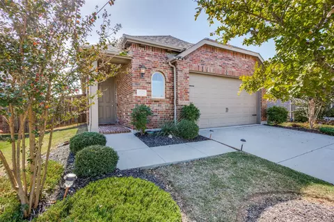1116 Friesian Ln, Aubrey, TX 76227