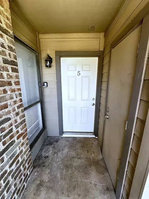 1600 Pecan Chase Cir #5, Arlington, TX 76012