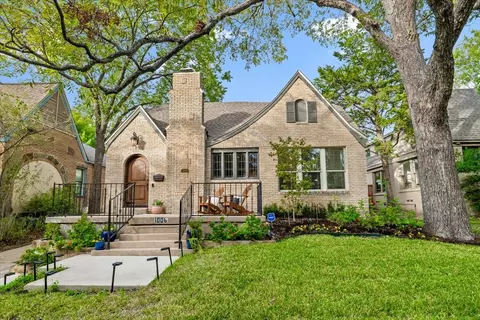 1006 Cordova St, Dallas, TX 75223