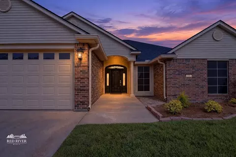 100 Willow Lake Blvd, Bossier City, LA 71111