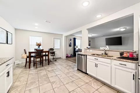 Kitchen - 1720 Ackerly Dr, Forney, TX 75126 photo 4 of 4