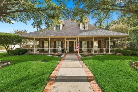 142 Whispering Hills Dr, Coppell, TX 75019