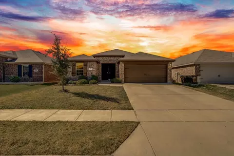 121 Stovall Ln, Caddo Mills, TX 75135