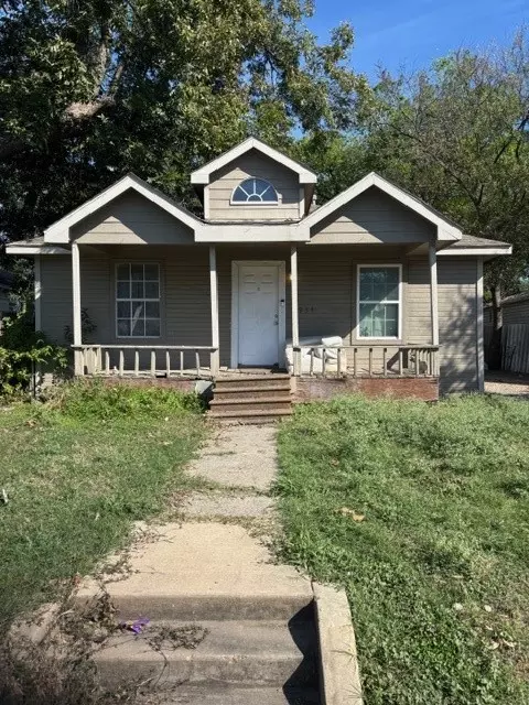 2934 S Marsalis Ave, Dallas, TX 75216