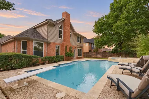 511 Clover Leaf Ln, Mckinney, TX 75072