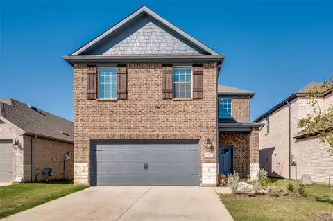 10413 Crusoe St, Aubrey, TX 76227
