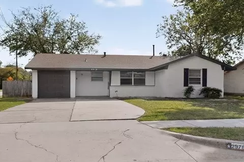 2978 Joanna Dr, Farmers Branch, TX 75234