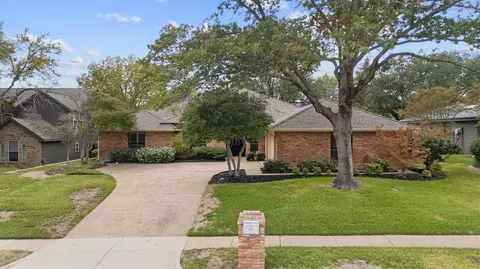 6737 Lake Shore Dr, Garland, TX 75044