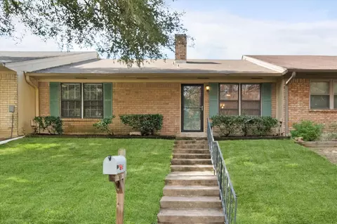 1208 Lexington Dr, Corsicana, TX 75110