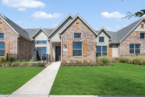 Exterior - 12827 Pine Ridge Trl, Rowlett, TX 75089 photo 2 of 5