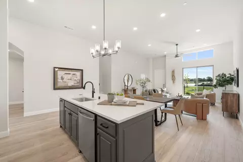 Kitchen - 12827 Pine Ridge Trl, Rowlett, TX 75089 photo 2 of 2