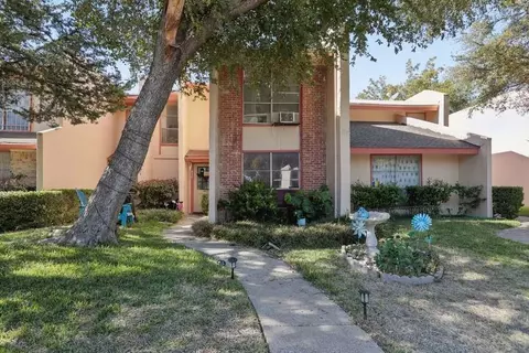 531 Arborview Dr, Garland, TX 75043