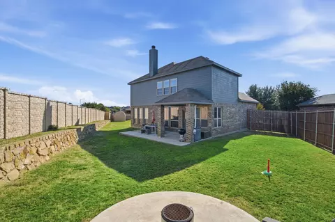 1024 Barry Dr, Weatherford, TX 76087