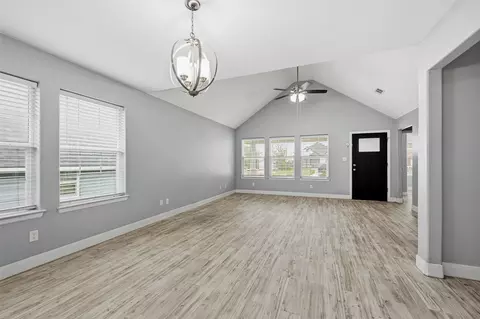 Living - 304 E Hull St, Denison, TX 75021 photo 4 of 4