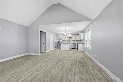Living - 304 E Hull St, Denison, TX 75021 photo 3 of 4