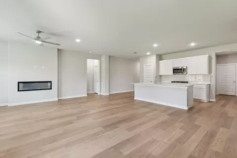 Living - 1333 Rosaderos Rd, Haslet, TX 76052 photo 1 of 5