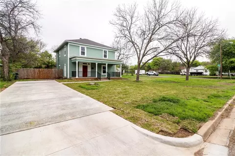 2303 Alexander Ave, Waco, TX 76708