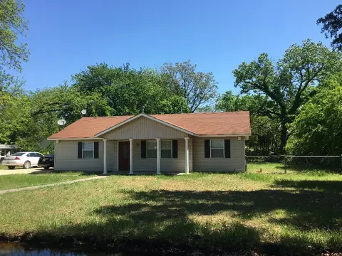 205 N Ave N N, Clifton, TX 76634