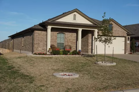 3124 Jackal Dr, Lorena, TX 76655 photo 2
