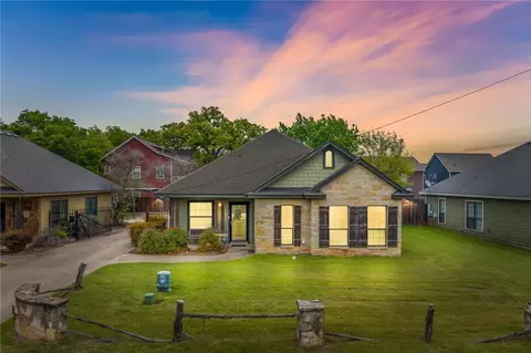 3332 S 3rd St, Waco, TX 76706