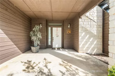 27102 Meadowmore Ct, Whitney, TX 76692