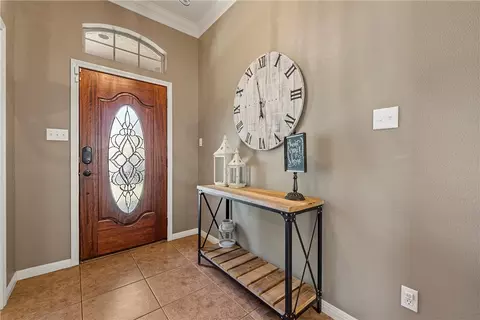 121 Grovecreek Dr, Waco, TX 76708 photo 2