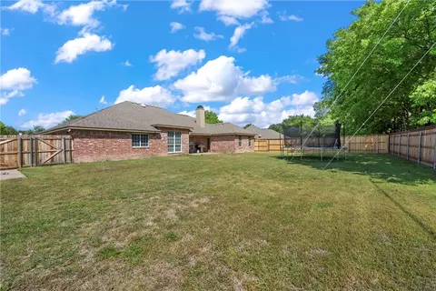 121 Grovecreek Dr, Waco, TX 76708 photo 17