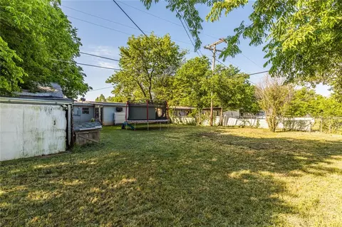 205 Laurel Ln, Mcgregor, TX 76657 photo 34