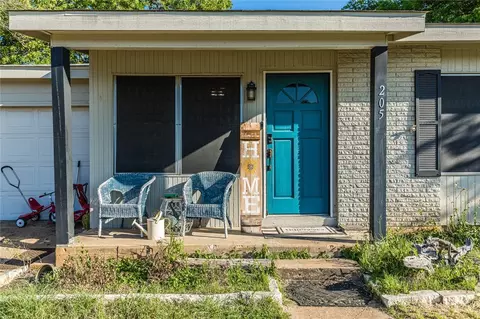 205 Laurel Ln, Mcgregor, TX 76657 photo 6