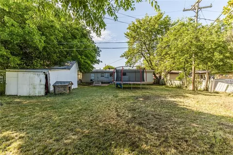 205 Laurel Ln, Mcgregor, TX 76657 photo 35