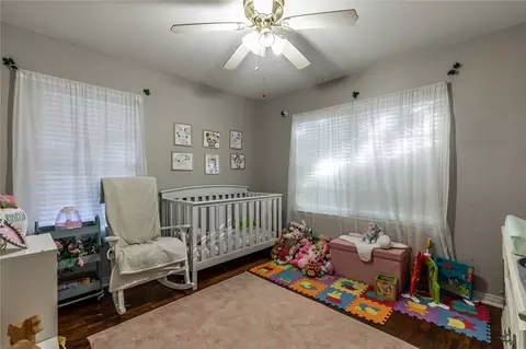 205 Laurel Ln, Mcgregor, TX 76657 photo 9