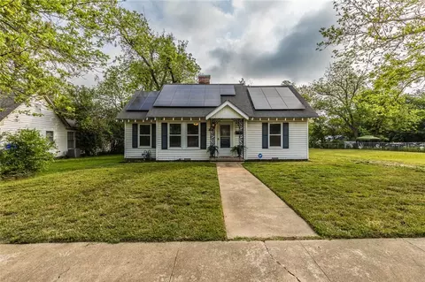 1017 N 33rd St, Waco, TX 76707