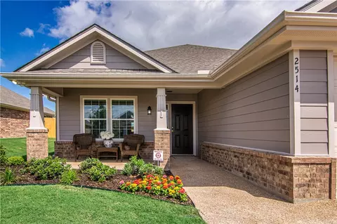 2514 Yoder Ln, Robinson, TX 76706