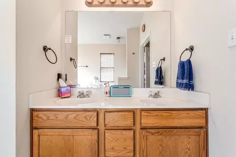 10120 Barton Creek Dr, Waco, TX 76708 photo 18