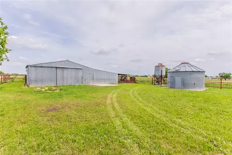 5229 Old Lorena Rd, Lorena, TX 76655 photo 35