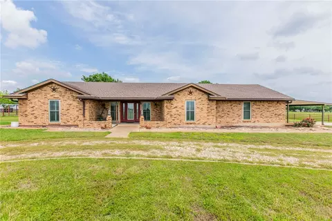 5229 Old Lorena Rd, Lorena, TX 76655 photo 2