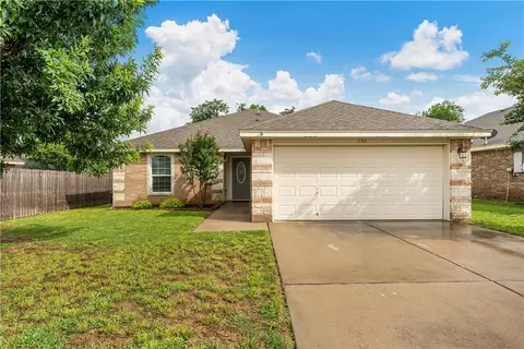 200 Durie Dr, Robinson, TX 76706
