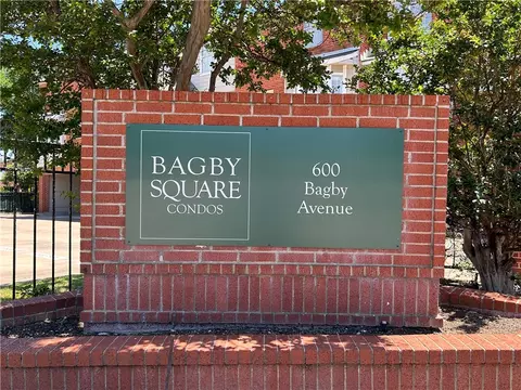 600 Bagby Ave #4A, Waco, TX 76706