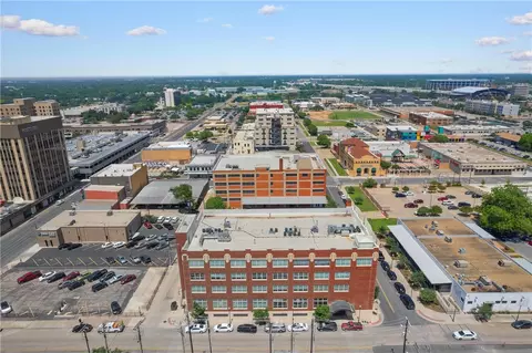 216 S 6th St #K-3, Waco, TX 76701