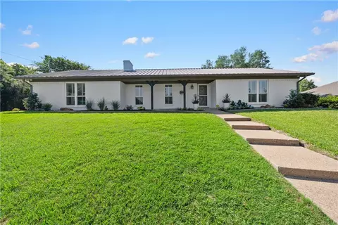 10802 Rick Dr, Waco, TX 76712